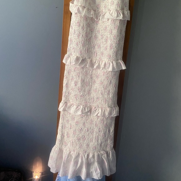 Floral smocked maxi dress - Picture 3 of 3